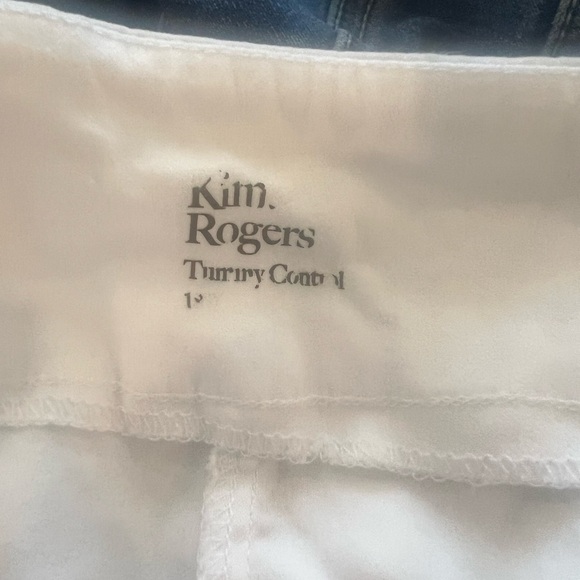 Kim Rogers Plus Size Millennium Capri Pants - Picture 3 of 4